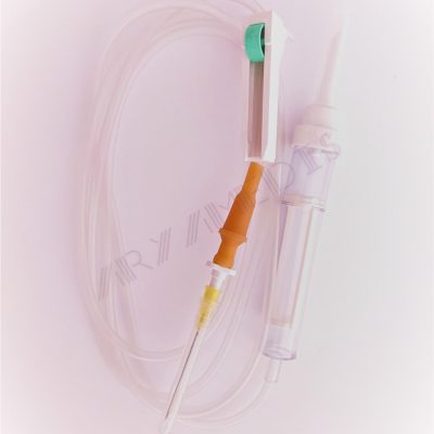 ست تزریق خون با سرسوزن