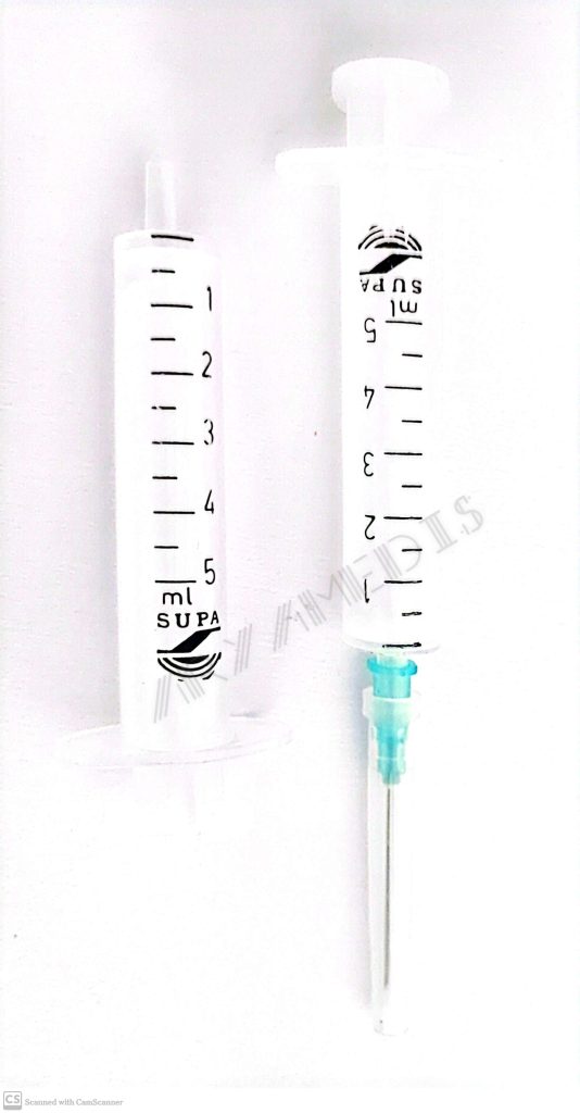 سرنگ سوپا 5cc دو تکه لوئراسلیپ با سوزن 22